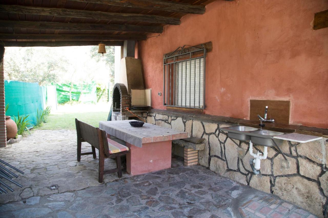 Casas del Monte La Charca De La Dehesaヴィラ エクステリア 写真